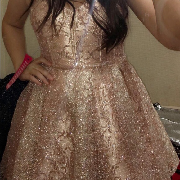 Homecoming/formal dress - Picture 3 of 6